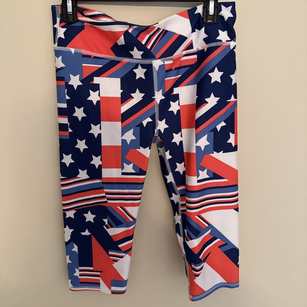 Fabletics Womens Size Medium American Flag Cropped‎ Leggings